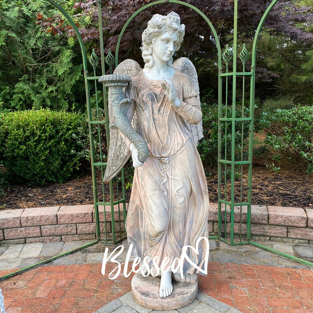 Meet your Posher, Cynthia